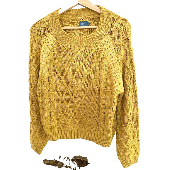 NEELY XS chunky oversized yellow knitted sweater - Picture 1 of 4